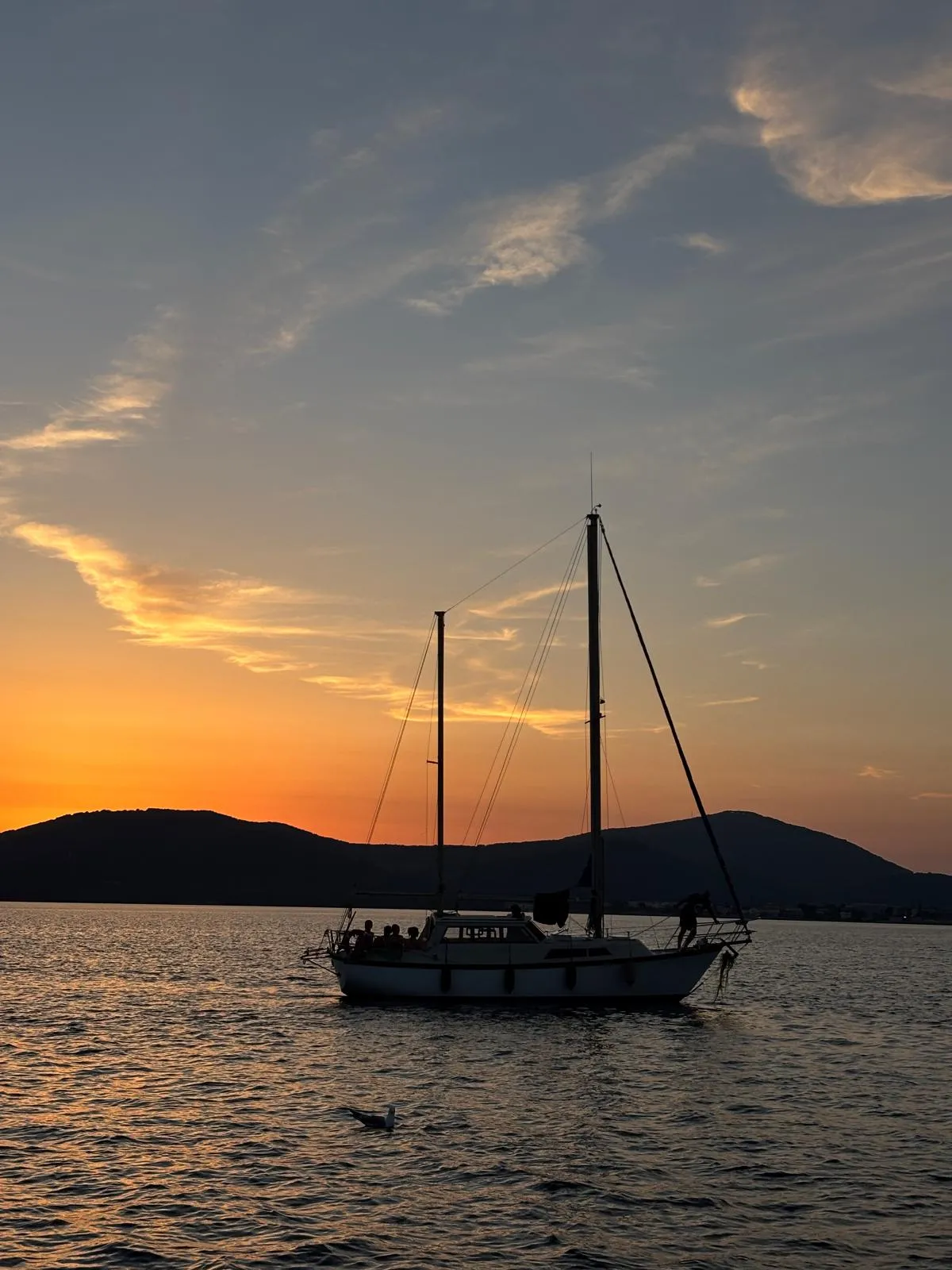 Disegno Veliero Ketch Bagatelle - ALBA Lounge Boat